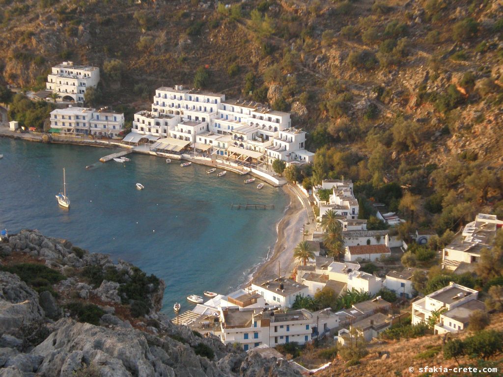 Photo report of a visit around Loutro and Sfakia, October 2007